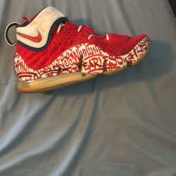 Nike LeBron XVII 17 FP Graffiti Remix Men's Size 10.5