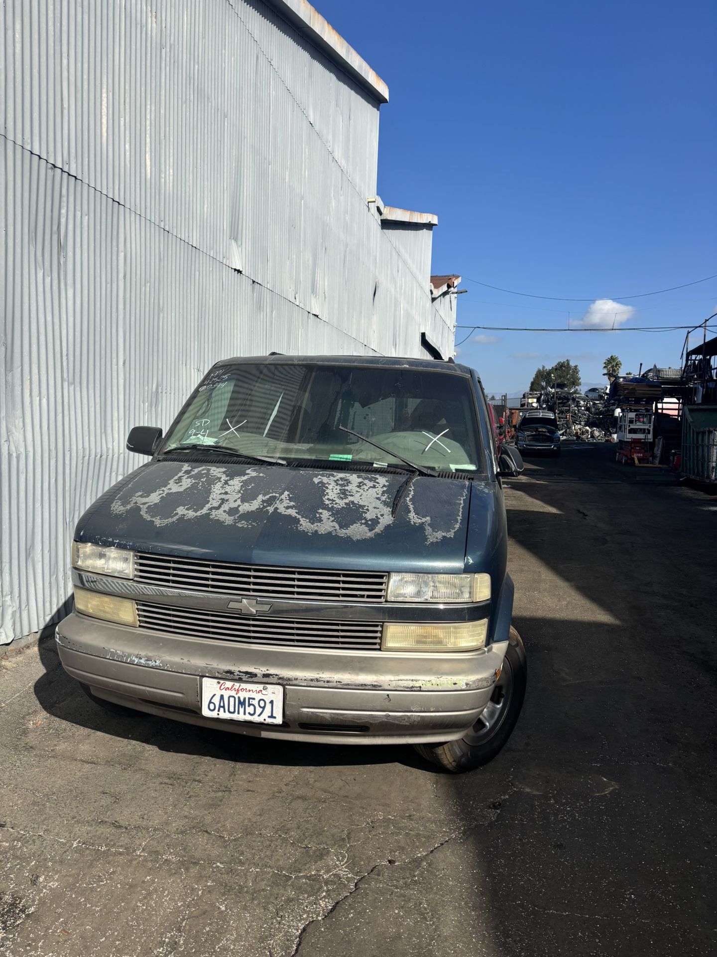 2001 Chevy Astro Van - PARTS ONLY