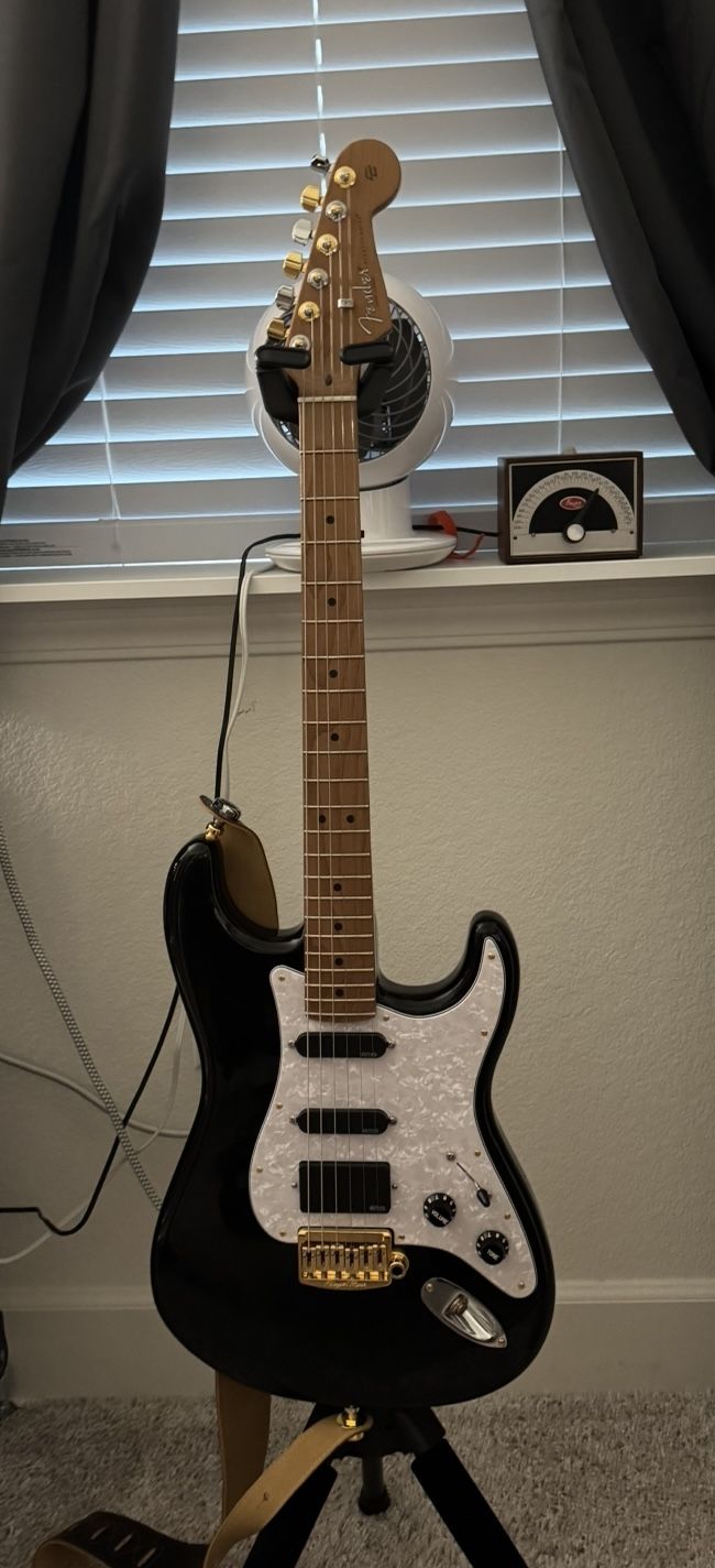 Fender Stratocaster