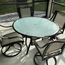 5-Piece Patio Dining Set - Glass Table & 4 Swivel Chairs - Great Condition