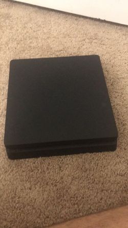 PS4 slim (console only)