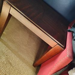 Coffee Table & 2 End Tables