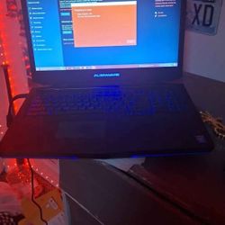 Alienware X17 Gaming Laptop 