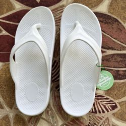 White Rubber Sandals Size 10