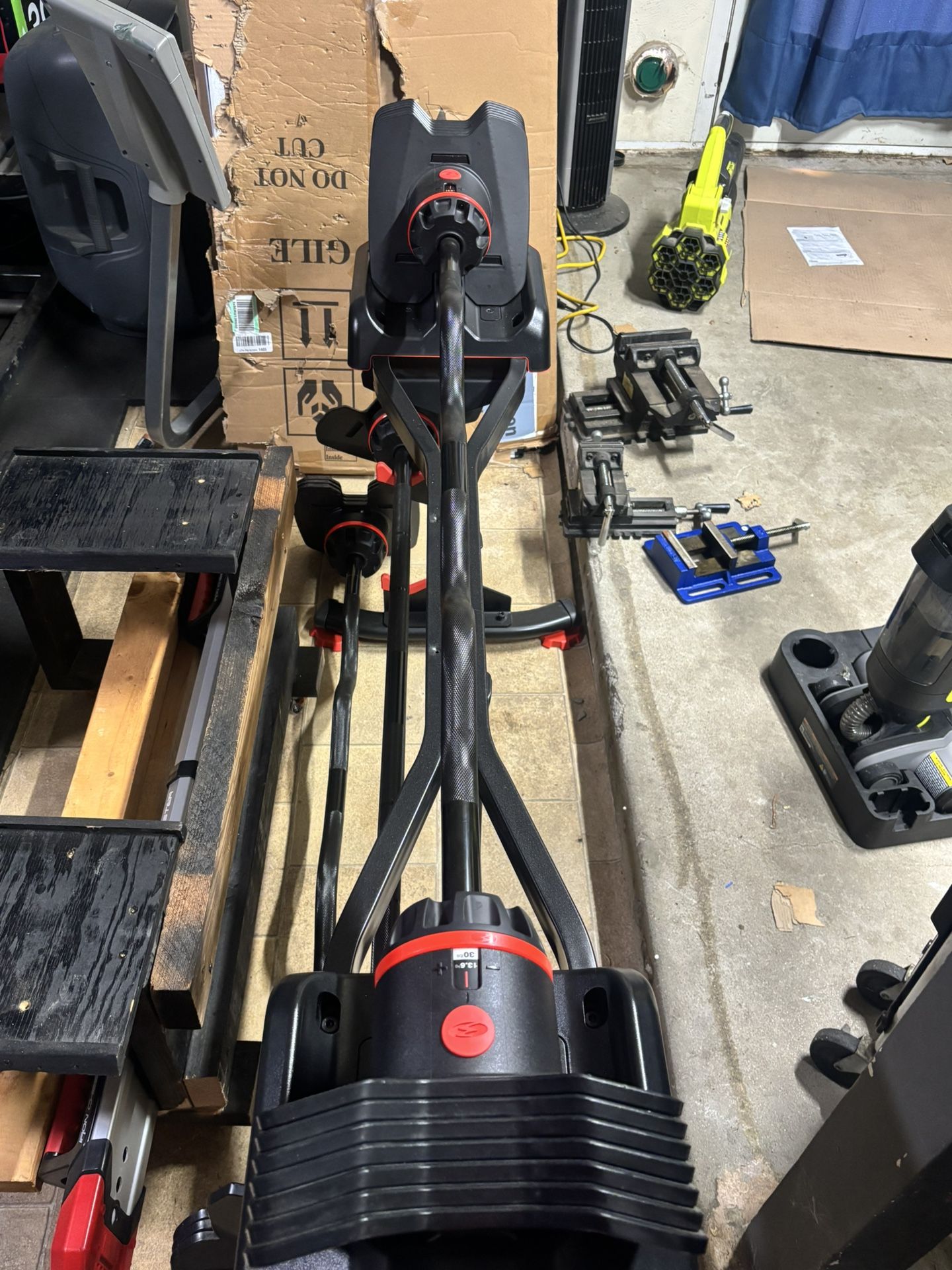 Bowflex Adjustable Barbell  With Stand And Bench