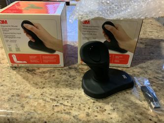 NEW, Never Used: Two 3M wireless ergonomic toggle mouses