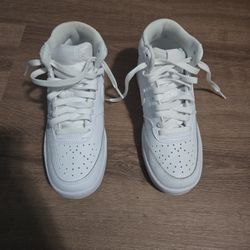 Women's Nike Court Vision Mid