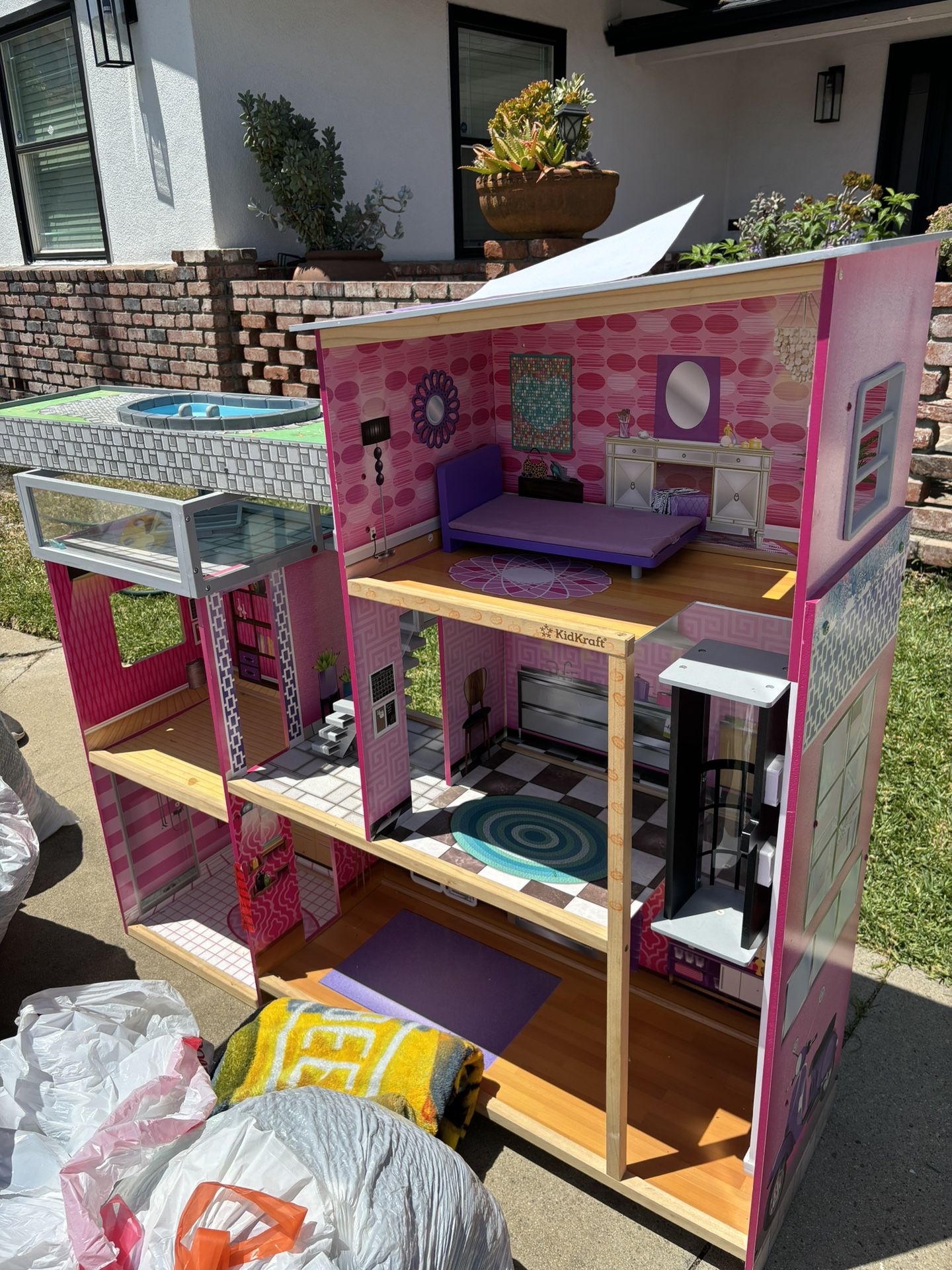 Doll House