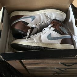 Air Jordan 1 Mid SE
