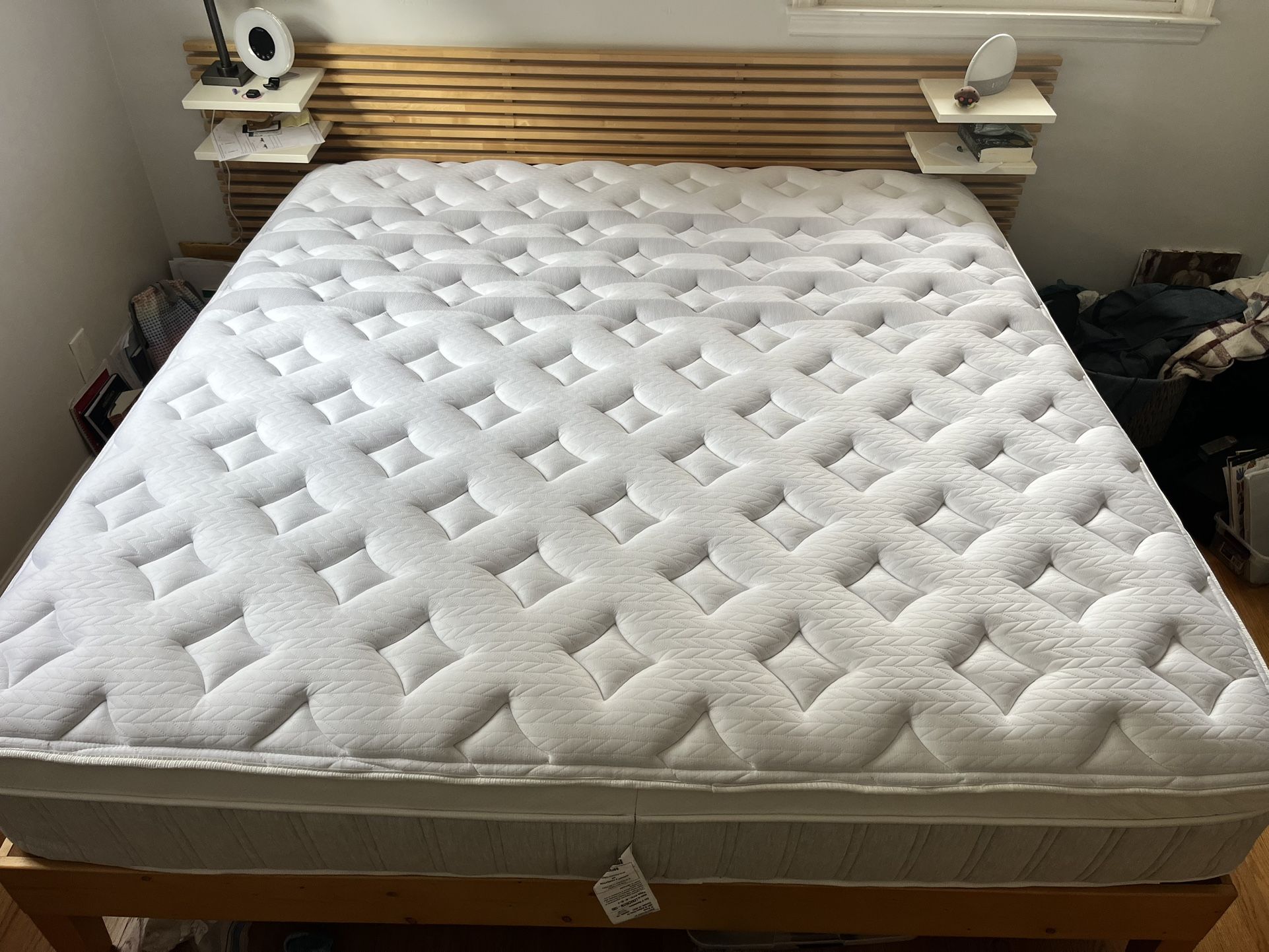 Leesa Sapira Chill Hybrid Mattress - KING