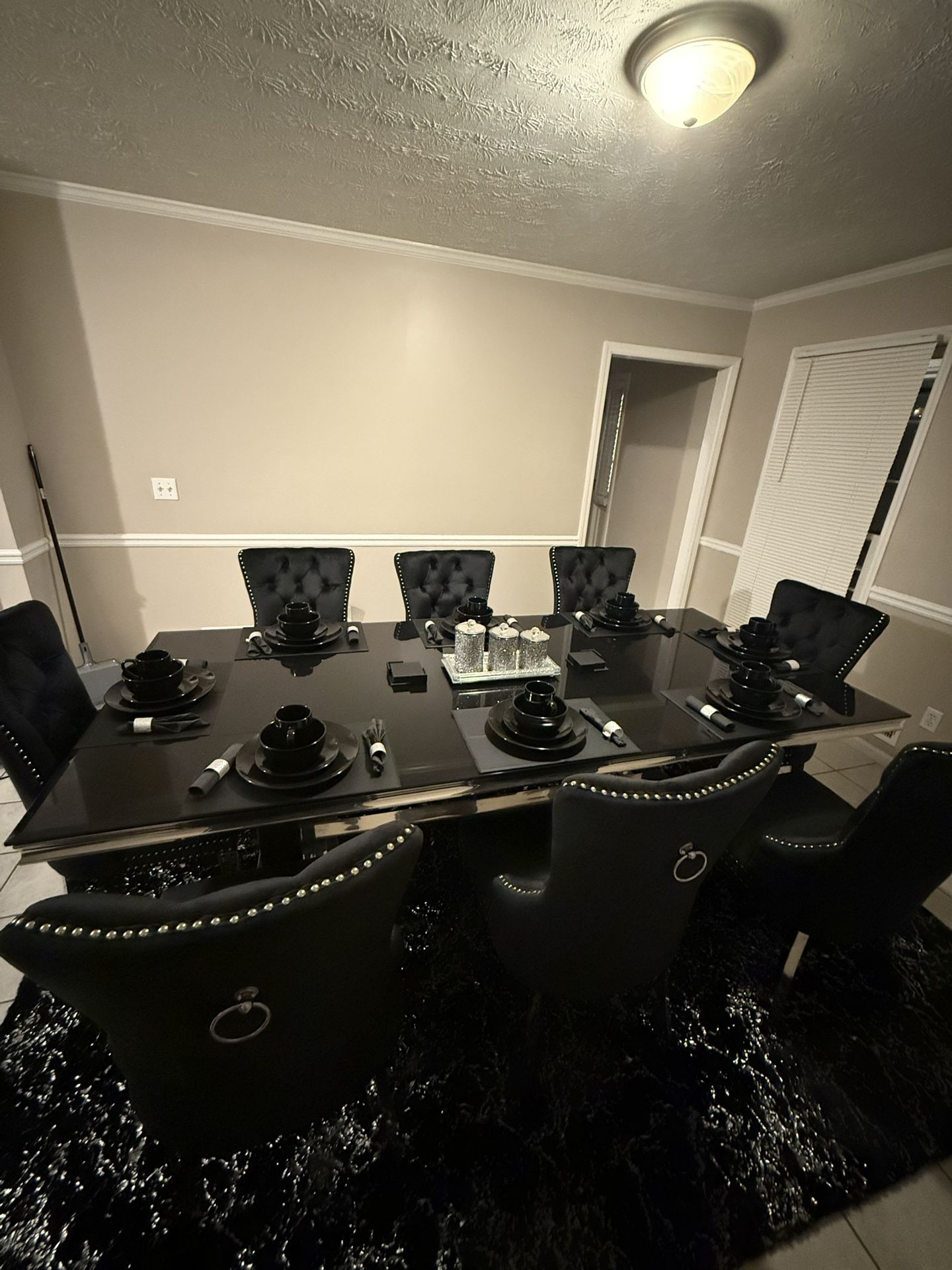BEAUTIFUL HUGE Black Kitchen Table Set Seating 8 Chairs with Matching dining Room 3 Piece Table Set