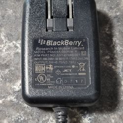 Blackberry Charger Adapter. Model # PSM04A-050RIM R.