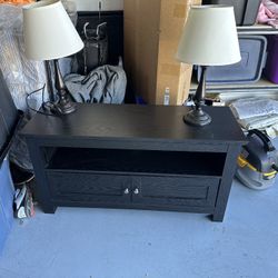 ikea tv stand and lamps for sale