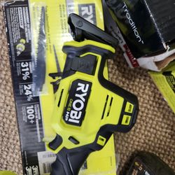 ONE+ HP 18V Brushless Cordless Compact One-Handed Reciprocating Saw (Tool Only)