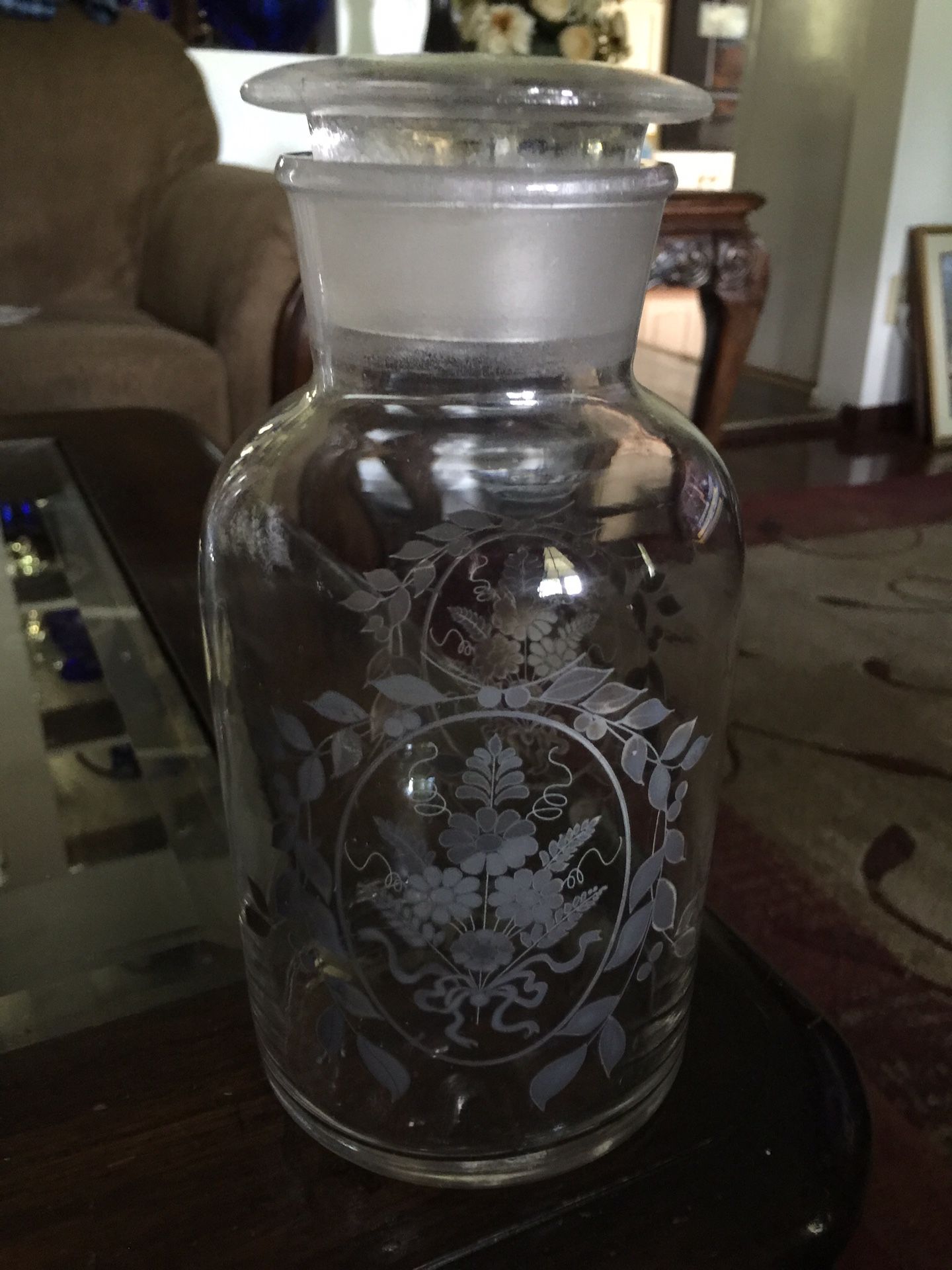 Water or juice Refrigerator jar