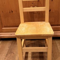 Solid Oak Toddler Chair 
