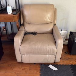 Cheers Windsor Power Leather Recliner From Costco