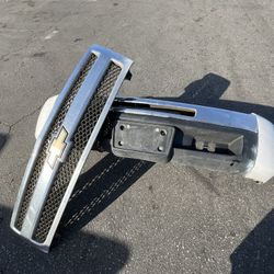 Chevy Silverado Front End Front Bumper grille