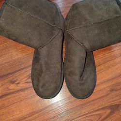 UGG Boots - size 11