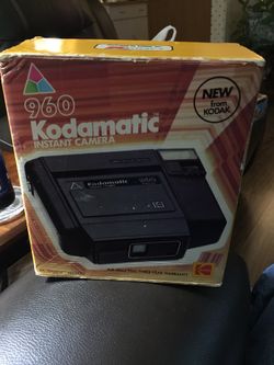 960 Kodamatic instant camera