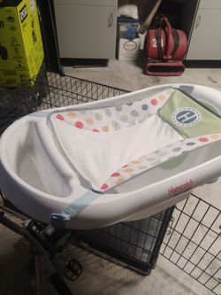 Baby bath tub