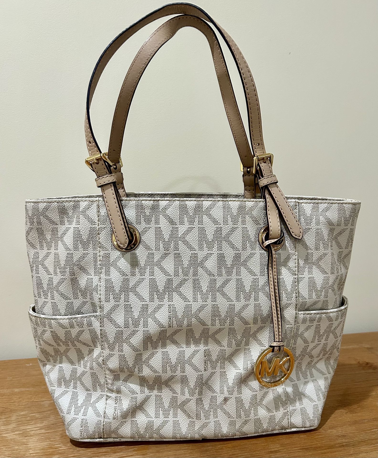Michael Kors Jet Set Vanilla Logo Tote