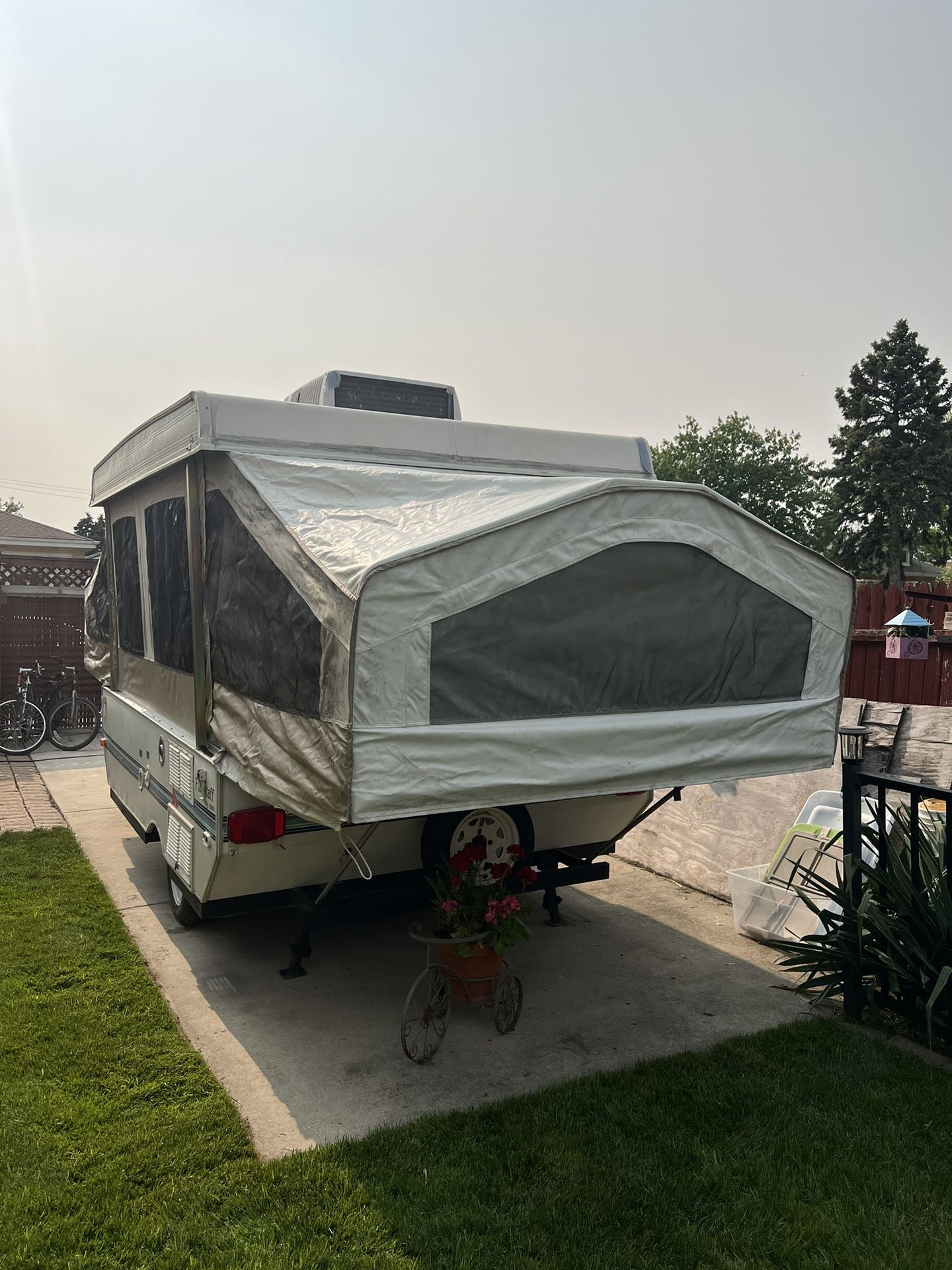 Flagstaff By Cobra Pop Up Camper for Sale in Chicago, IL OfferUp