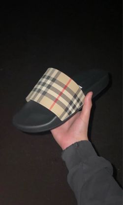 Burberry slides
