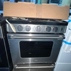 Whirpool 24in Smart Freestanding 4 Sealed Burner Gas Range 