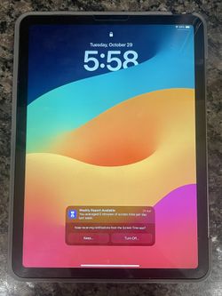 Apple iPad Air 5th Gen 64 GB WiFi