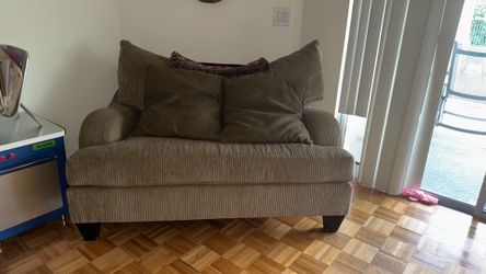 Z Gallerie Fabric Loveseat