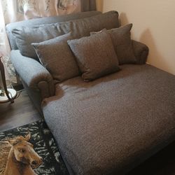 Large Long Love Seat 