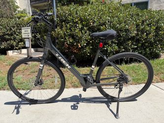 For Sale: Trek Verve 2 (2022) - Like New!!