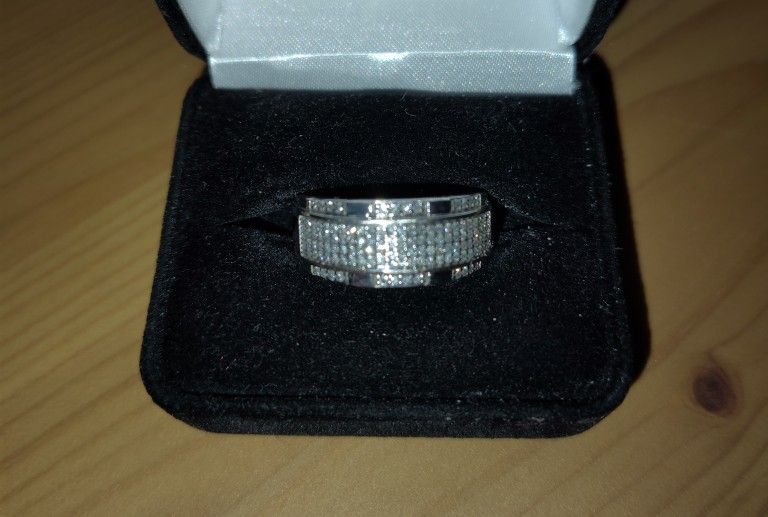 10k Mens Diamond Ring 1/2 Total Carats