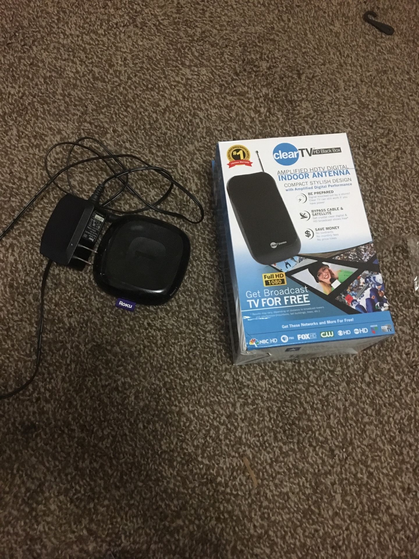 I have a Roku and a amplified HDTV DIGITAL INDOOR ANTENNA