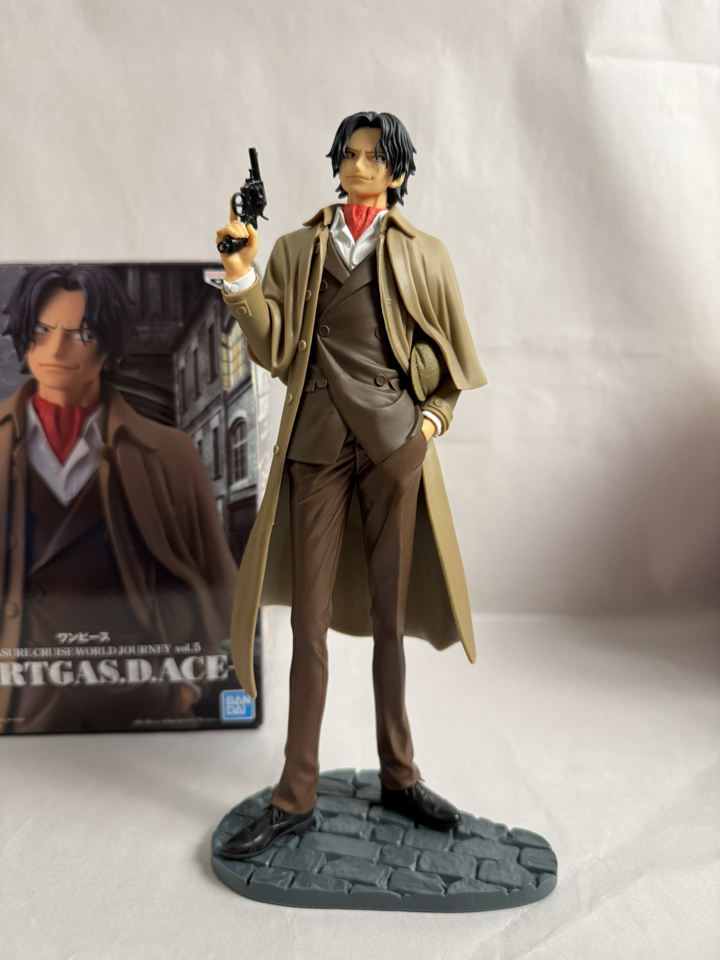 Banpresto One Piece Treasure Cruise World Journey Vol. 5 Portgas D. Ace Figure