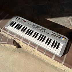 M-Audio Axiom 49 MIDI Keyboard Controller – Great Condition!