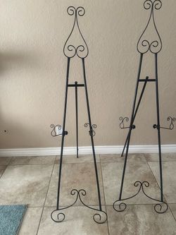 Black Easels