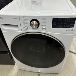 Pre owned 4.5 washer LG thin
