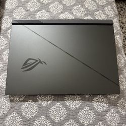 ASUS ROG STRIX 18”