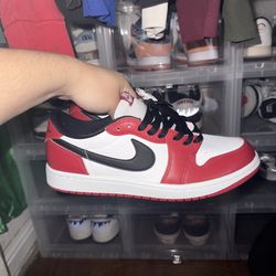 Jordan 1 Retro Low OG 'Chicago'