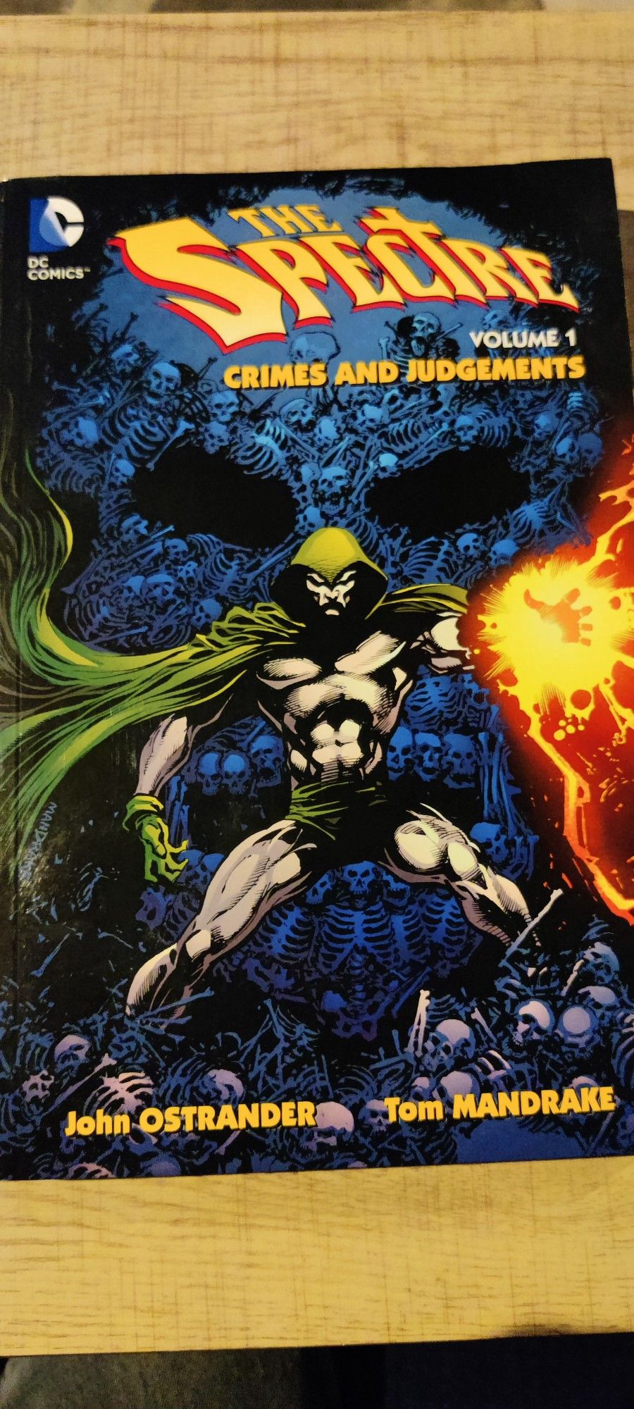 青年漫画 THE SPECTRE Vol.1 CRIMES AND JUDGEMENTS Amazon.com: The