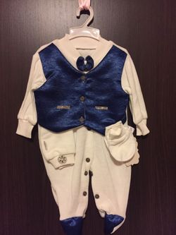 3 Pcs velvet boys outfit size 0-4 month new