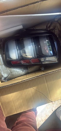 05-09 mustang rear sequential headlights