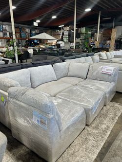 Brand new modular couch from Costco Henderson 6-piece