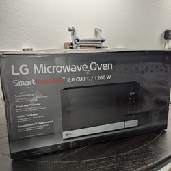 LG Microwave Smart Inverter 2.0 cu ft 1200 w