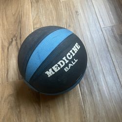 10 lb medicine ball