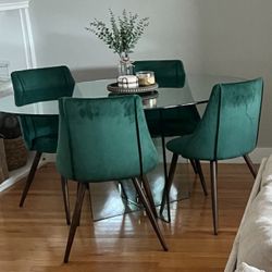 Suade chairs (wayfair) fairly new good condition & tempered glass dining room table.