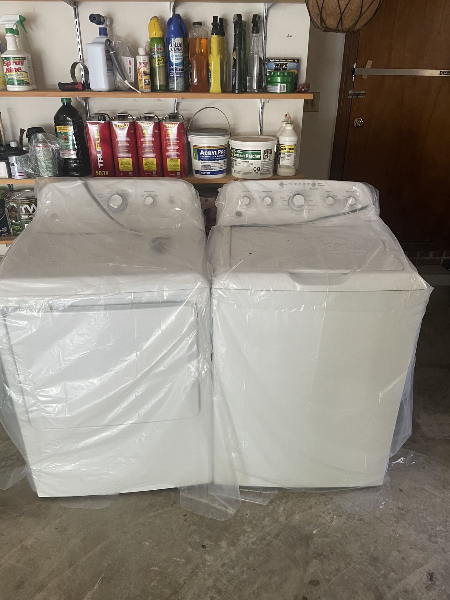 GE Washer Dryer Set *Mint* Over $1200 RETAIL Value