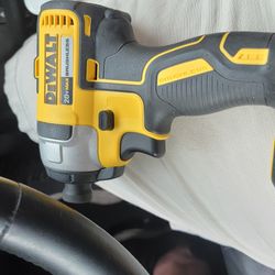 Dewalt 20v Brushless Impact 